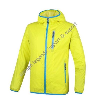 OEM Windproof Lightweight Jackets Packable Classic Windbreaker Jacket